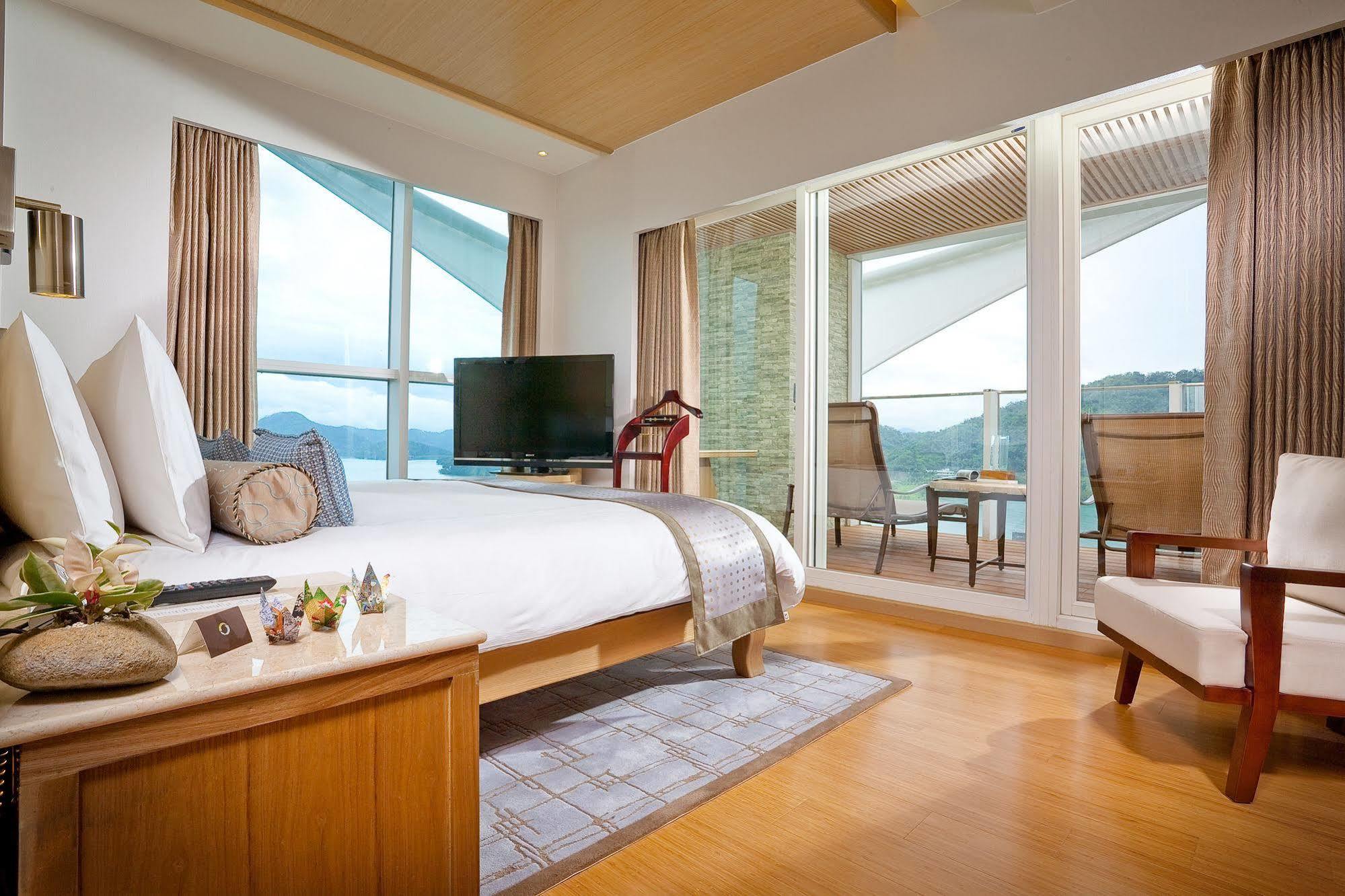 The Wen Wan Resort Sun Moon Lake Yuchi Exterior photo