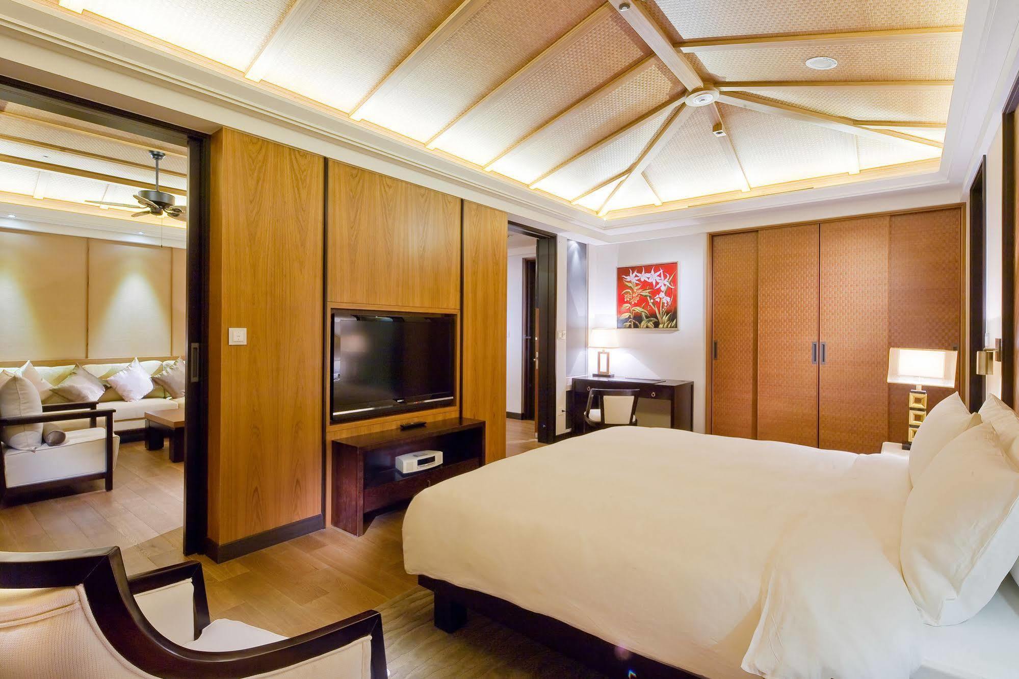 The Wen Wan Resort Sun Moon Lake Yuchi Exterior photo